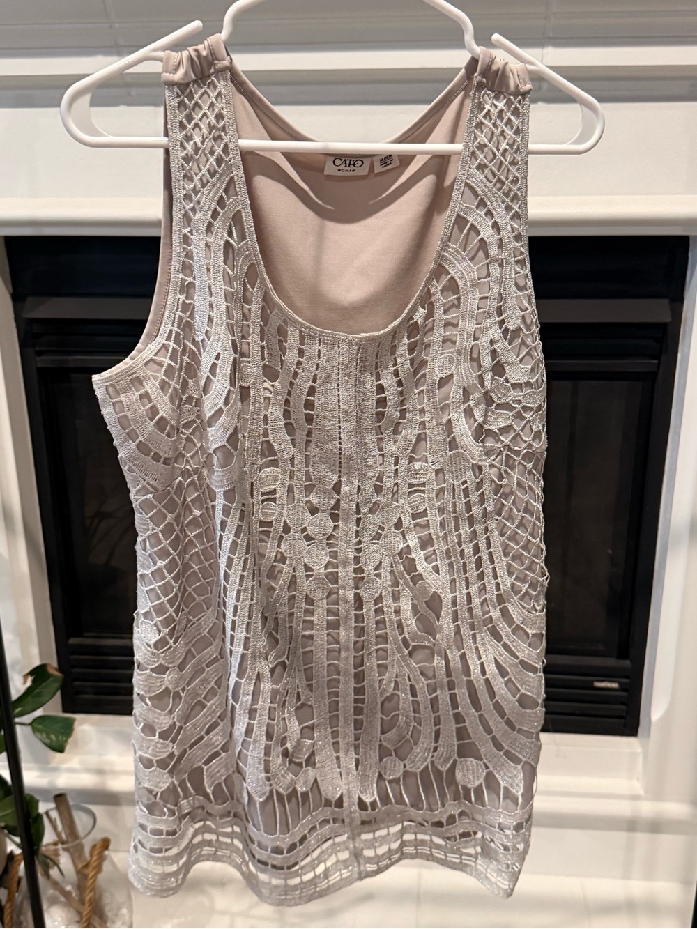 Cato Lace Overlay Sleeveless Camisole in Light Taupe